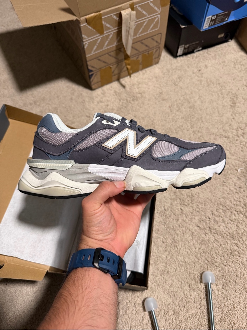 New Balance 9060